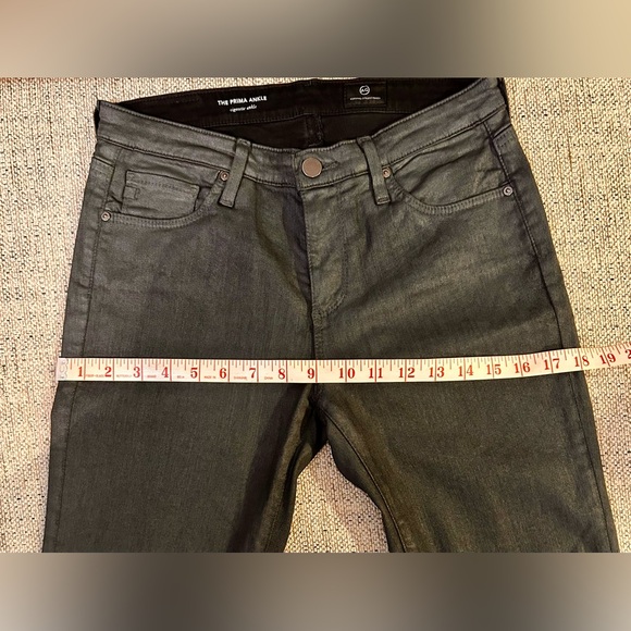 AG Jeans Women's Prima
Mid-Rise Cigarette Fit Ankle Jeans
Size 27R - Picture 9 of 10